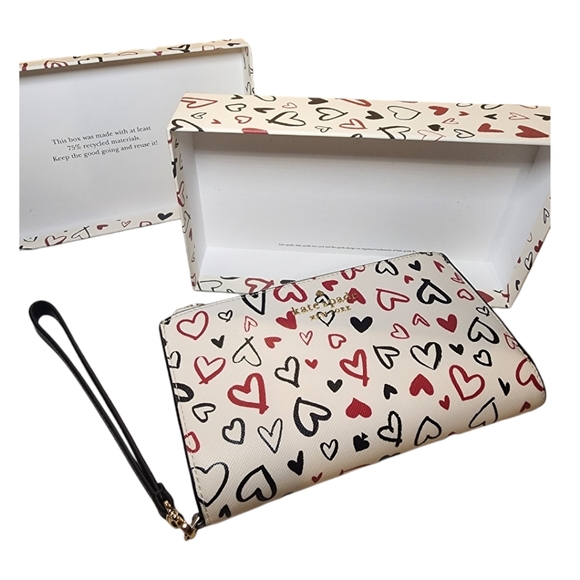 kate spade Handbags - kate spade NWT Scribble Hearts Phone Wallet Wristlet Purse Holiday